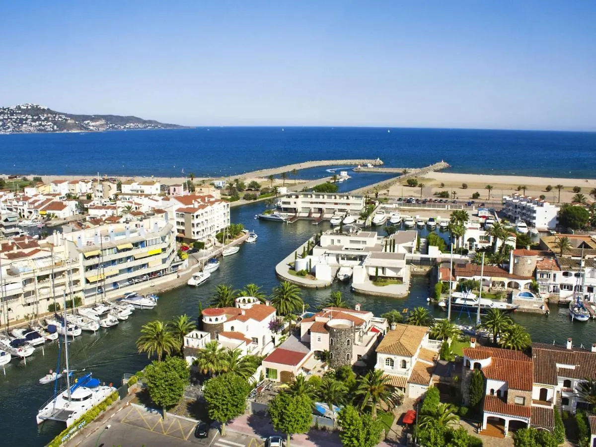 Holiday Home Sant Mori By Interhome Empuriabrava